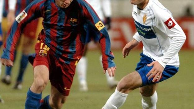 R.ZARAGOZA-F.C.BARCELONA (4-2). El Zaragoza baja del pedestal al Barcelona