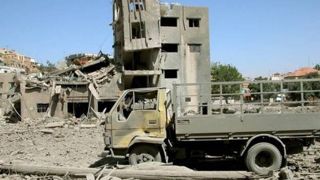 Israel bombardea una antigua prisión en el Líbano