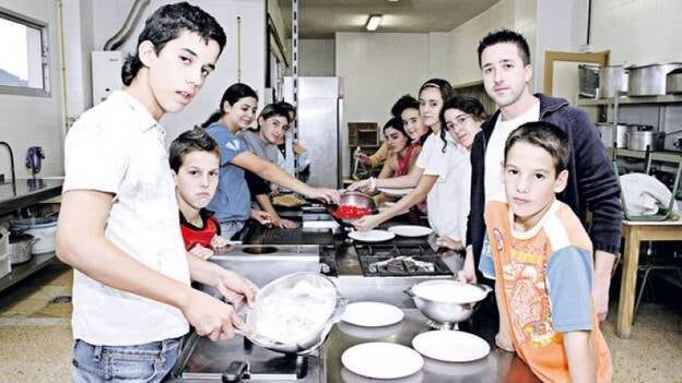 Jóvenes en los fogones