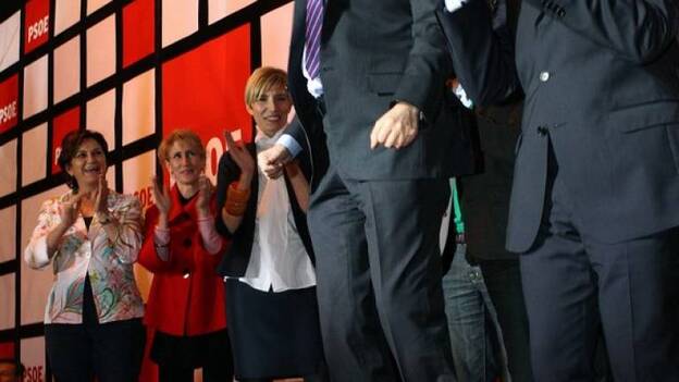 Zapatero gobernará "para todos" y "sin crispación"