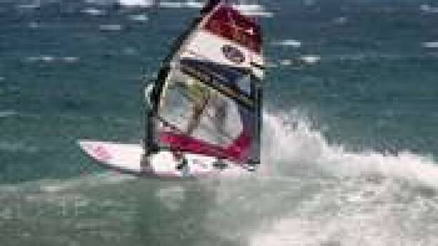 Los Juniors y Masters despiden el Circuito Nacional de Olas