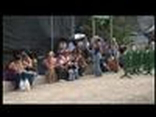 Las fans de Alejandro Sanz ya hacen cola junto al Estadio de Gran Canaria