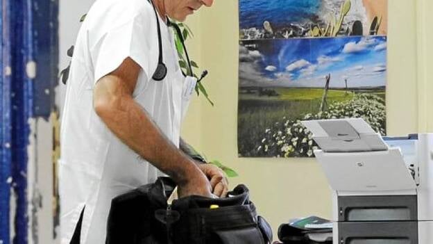 El Sindicato de Médicos apuesta por «castigar» a Fuentes «si es culpable»