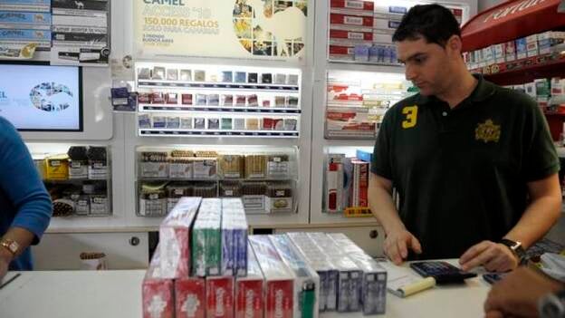 El tabaco rubio sube de 12 a 15 céntimos por el alza del impuesto canario