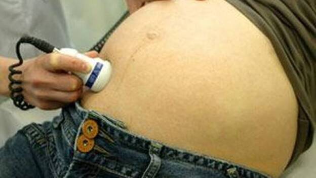 Canarias con una tasa del 9,1 por cada 1.000 habitantes es una de las comunidades donde la natalidad no cae