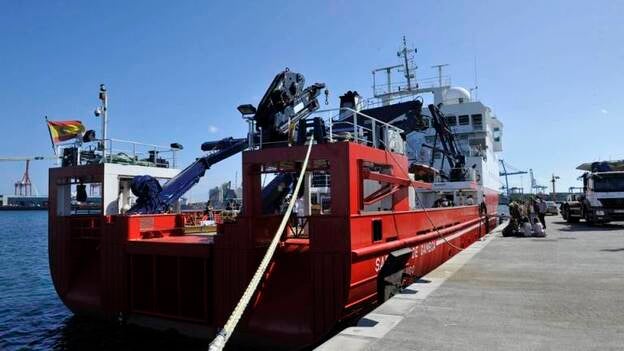 Zarpa el buque 'Sarmiento de Gamboa'