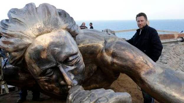 El tritón de La Laja, crónica del traslado