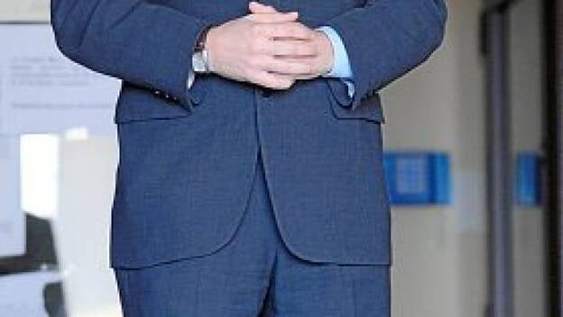 La cara más joven y amable de un PP con pedigrí