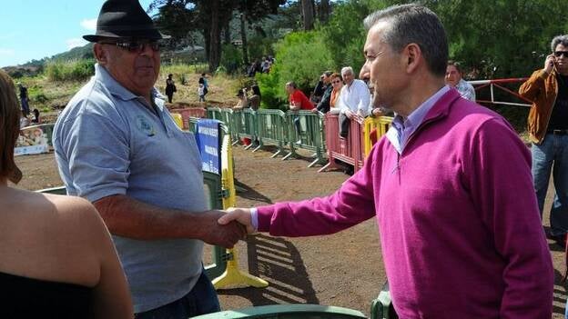 Rivero asiste al XXIII Concurso de Arrastre Isla de Tenerife