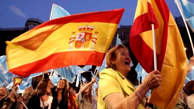 El PP gana las elecciones con casi diez puntos de ventaja sobre el PSOE