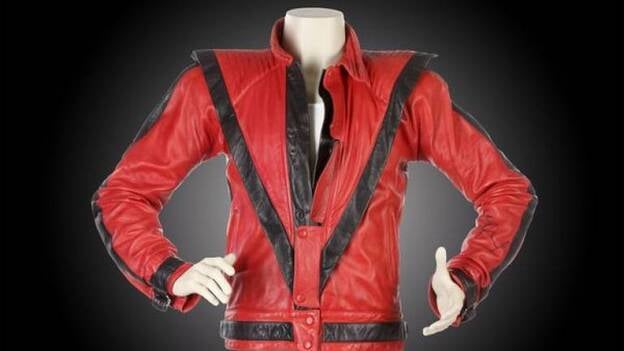 Subastan la chaqueta roja que lució Michael Jackson en el clip de "Thriller"