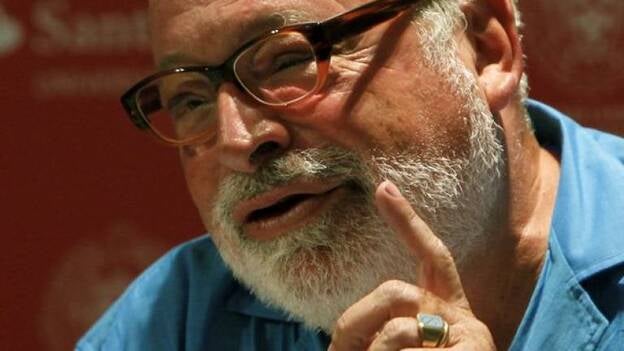 Savater: el 15-M me ha servido de tontómetro para medir el nivel de estupidez