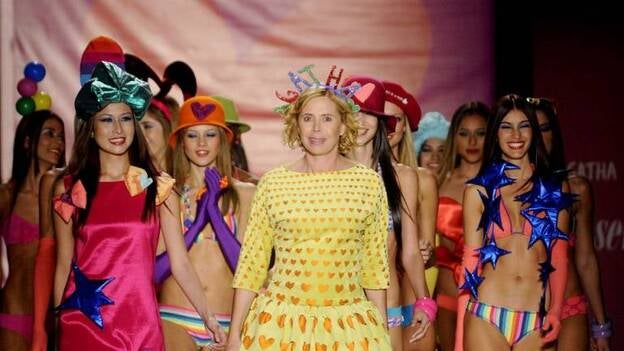 Los corazones de Agatha Ruiz de la Prada llenan las pasarelas de Colombiamoda