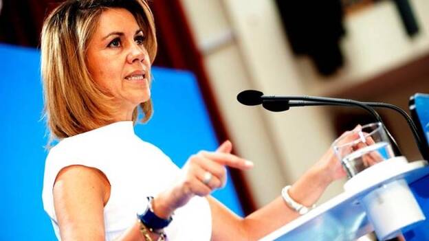 De Cospedal no ve "ningún tipo de efecto Rubalcaba"