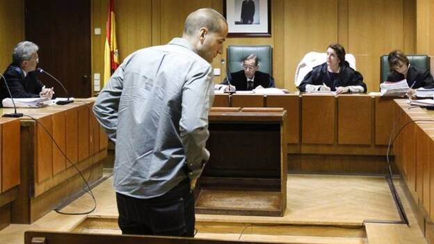 Colombia acusa a un director de cine porno de grabar pornografía infantil