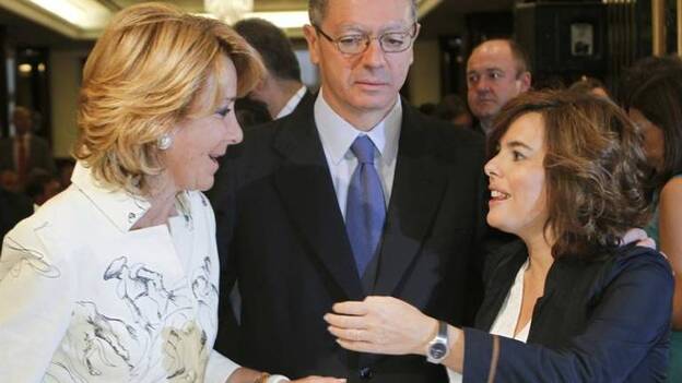 El PP, molesto con Salgado, le recuerda que va a permitir el decreto laboral