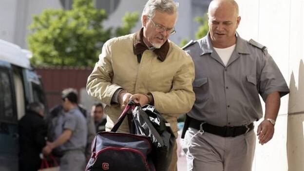 Argentina salda cuentas con su pasado con cadena perpetua a los represores de la ESMA