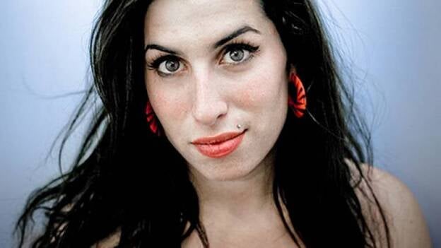 El álbum póstumo de Amy Winehouse verá la luz en diciembre