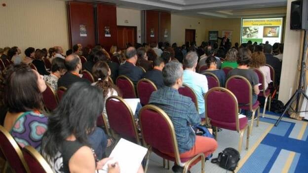 Un simposio sobre el gusano del corazón