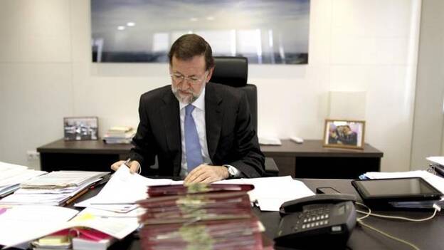 Santamaría pide acortar el traspaso de poderes ante la gravedad del momento