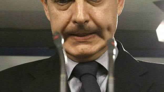 Zapatero aboga por un congreso federal del PSOE en la primera semana de febrero