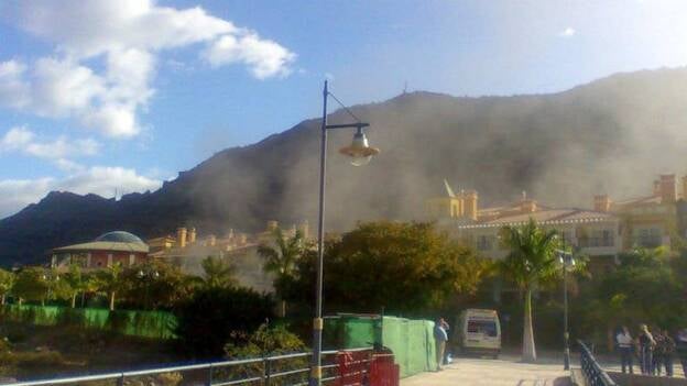 Evacúan a una herida en helicóptero al Insular