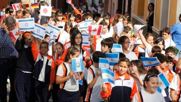 Gáldar celebra la ceremonia de apertura del I Campeonato Mundial por Selecciones de Bodyboard
