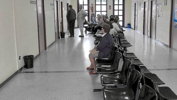 Roldós rechaza el copago sanitario por «insolidario»