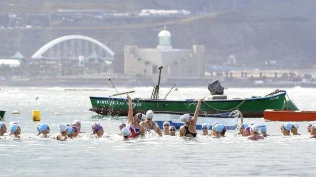Despedida de año sobre 'un mar de felicidad'