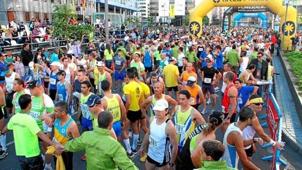 Cerca de 4.000 atletas tomarán la salida en el Gran Canaria Maratón