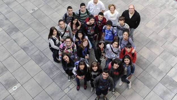 Alumnos del IES Las Huesas visitan CANARIAS7