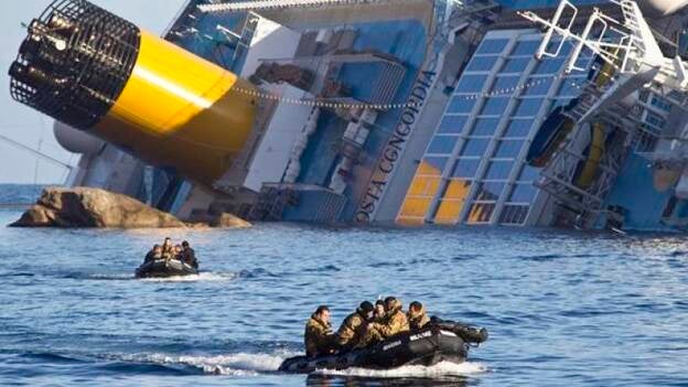 Localizan otro cadáver entre los restos del crucero naufragado en Italia