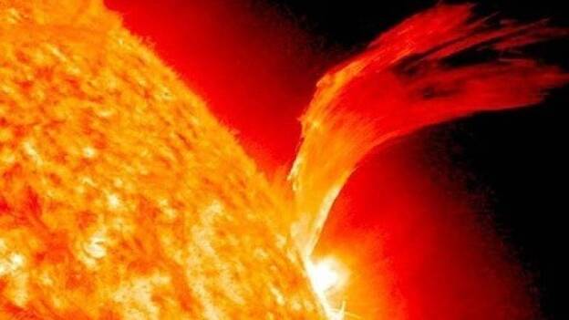 Prevén que la llamarada solar llegue a la Tierra a lo largo de este martes entre las 14.18 y las 23.00 horas