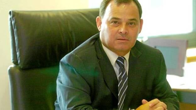 El consejo de La Caja asume por ahora las funciones del director