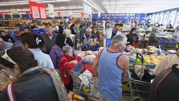 Colas para comprar en Lidl