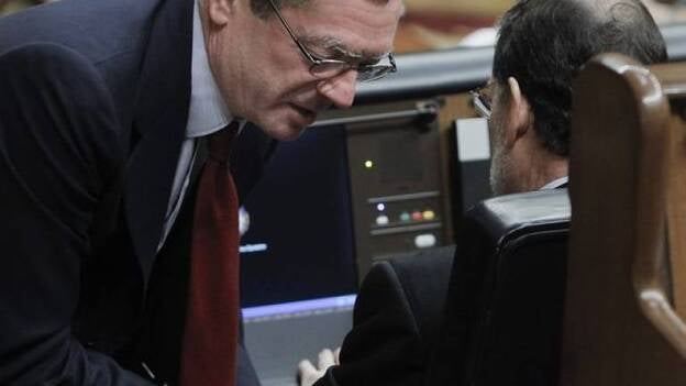 Gallardón explicará "encantado" en el Congreso su posición sobre el aborto