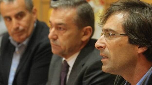 Rivero acusa al Gobierno de tratar a Canarias "como si aún fuera una colonia"