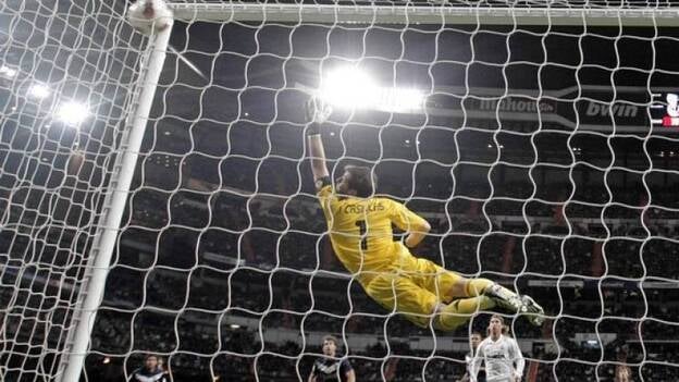 El Madrid cede y hay Liga