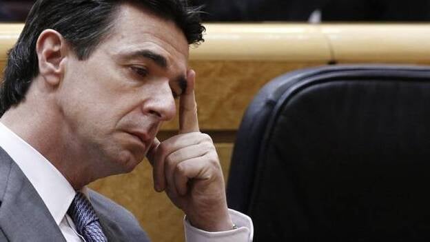 Soria insiste en que el petróleo beneficiará a Canarias