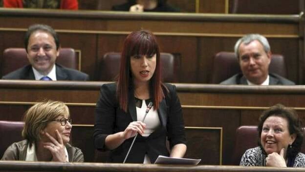 "Ni una mujer es menos mujer por no ser madre, ni un hombre más inteligente por ser ministro"