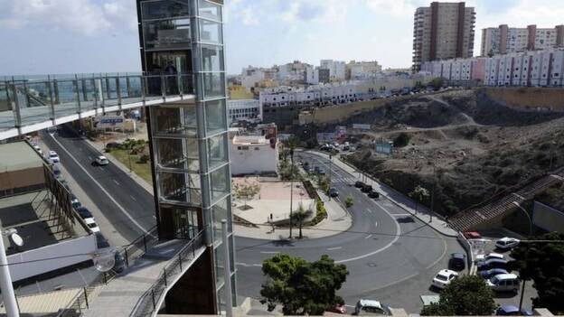 En funcionamiento el Ascensor Panorámico de Obispo Romo