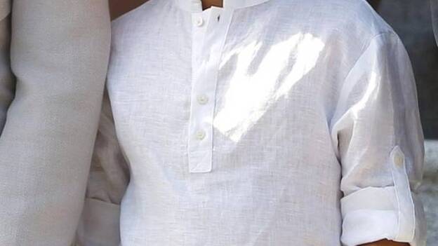 El nieto de los reyes se recupera en la Clínica Quirón acompañado de su madre