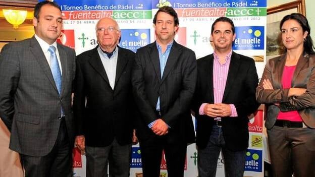 Golpes de pádel al cáncer