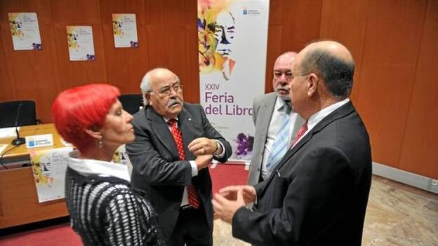 El libro se aferra a la calle