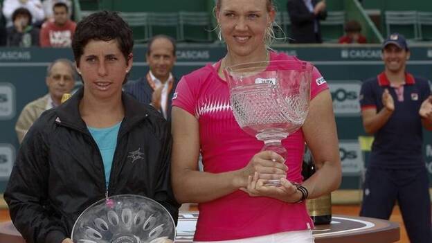 Kanepi remonta ante la española Carla Suárez y gana el Abierto de Estoril