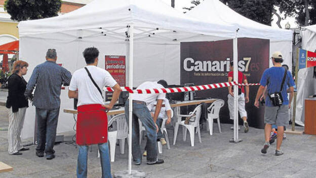 En siete años Canarias pasa del ¿eso qué es? a no vivir sin la red