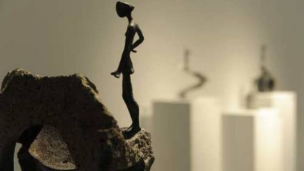 Ana Luisa Benítez explora las escaleras de Escher