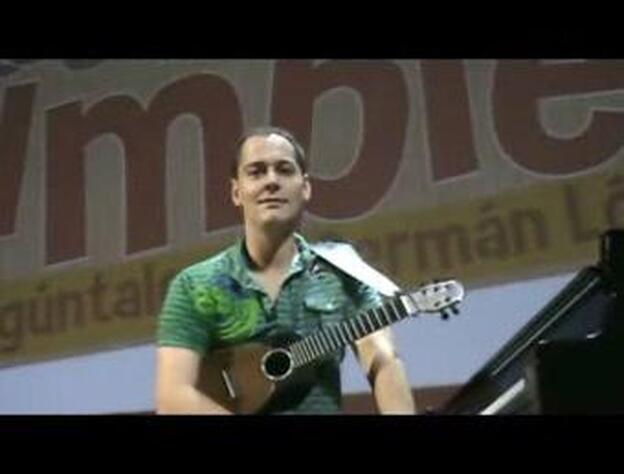 Germán López muestra los secretos del timple