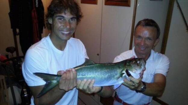 Nadal: "Enhorabuena Federer, yo sigo recuperándome y acabo de pescar esta lubina"