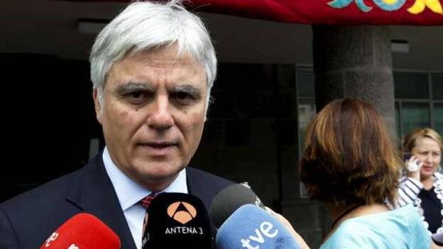 Pérez: "Han intervenido España y el Gobierno no tiene el valor de decirlo"